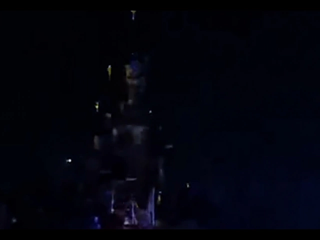 Stroomuitval in Disneyland Paris: hele park in het donker tijdens avondshow